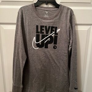 Boy’s Nike gray long sleeve tee